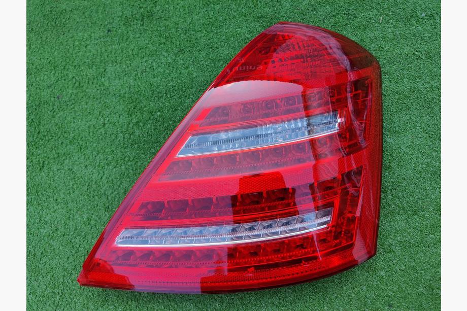 Mercedes S-class W221 2005-2013 B-Ware Facelift Rückleuchte rechts (OEM, 1 Stk) Foto 1