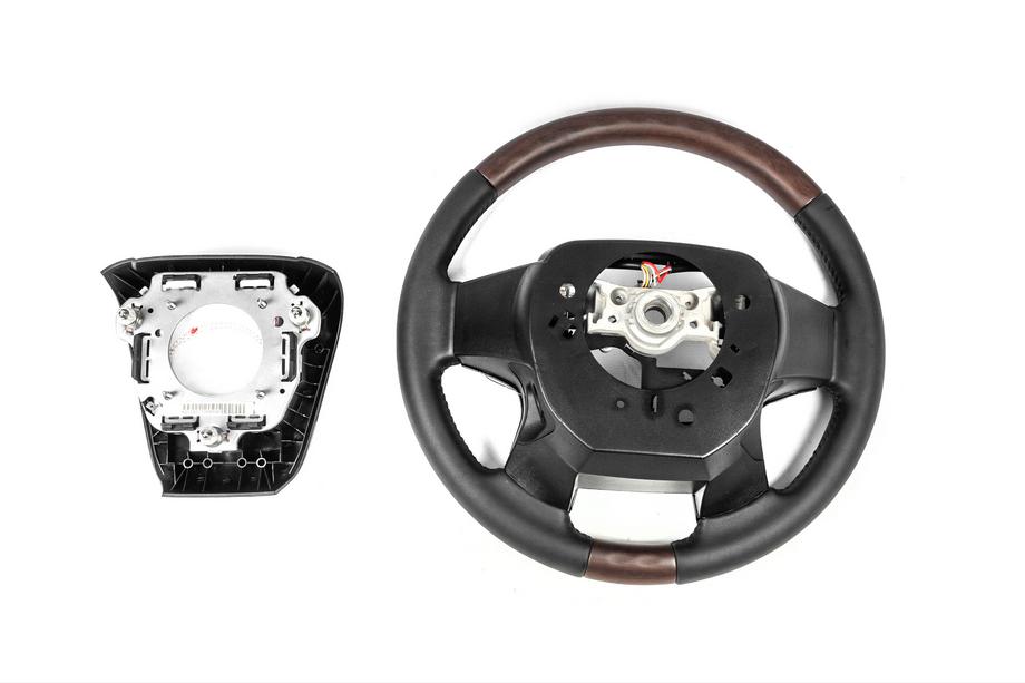 Toyota Land Cruiser 200 2007-2021 Lenkrad mit Heizung (dunkles Holz) Foto 9