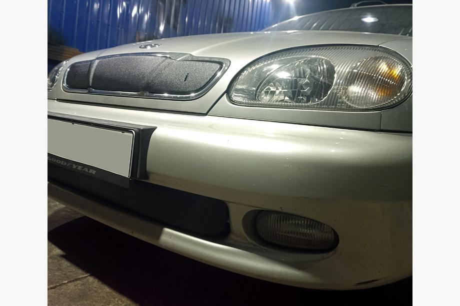 Daewoo Lanos 1998-2017 Winterabdeckung für Kühlergrill (oben) glänzend Foto 4
