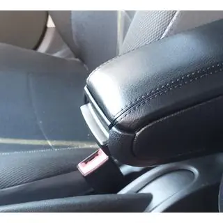Armlehne (in Getränkehalter)