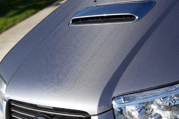 Lohnt sich der Einsatz von Carbonfolien beim Autotuning?