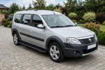 Dacia Logan MCV 2004-2014 Seitenschweller Bosphorus Black (2 Stk., Aluminium) Foto 3