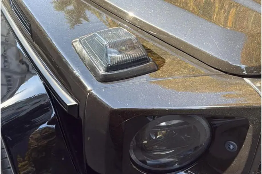 Mercedes G class W463 2018-2024 Motorhauben-Blinker W464-Black V2 (2018-2022, 2 Stk) Foto 1