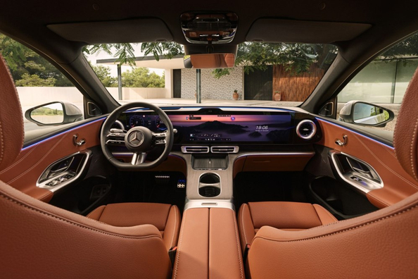 Testbericht Mercedes-Benz GLC EQ 2026: Technische Daten, Ausstattung, Fotos Foto 6