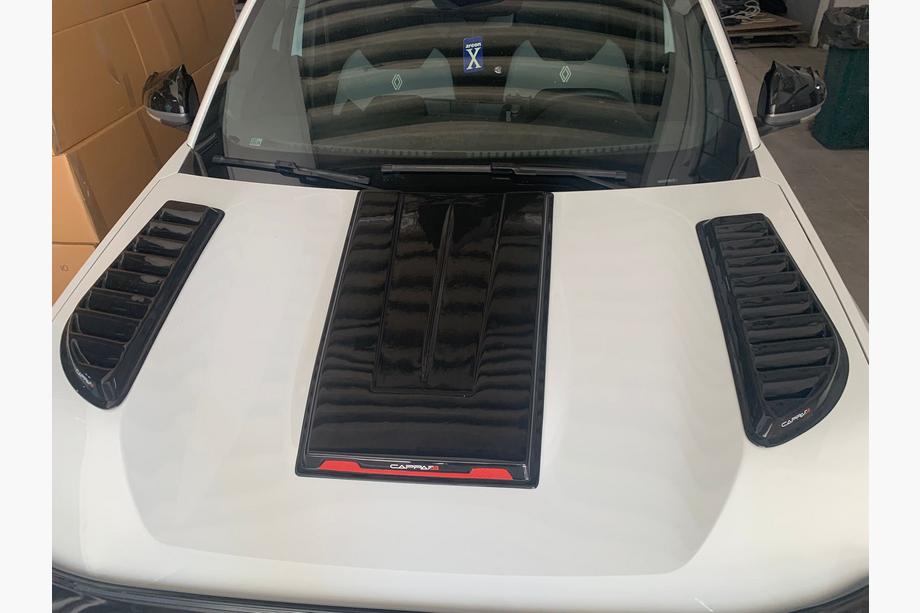 Dacia Duster 2024- Motorhaubenabdeckung Eurocap (2 Stk, ABS) Image