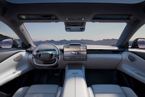 Lynk & Co Z10 im Test: Ein technisches Flaggschiff mit Gran Turismo-Geist Foto 5