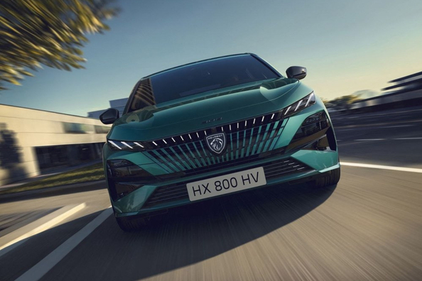 Peugeot 308 2025 Hatchback Review: Restyling der dritten Generation