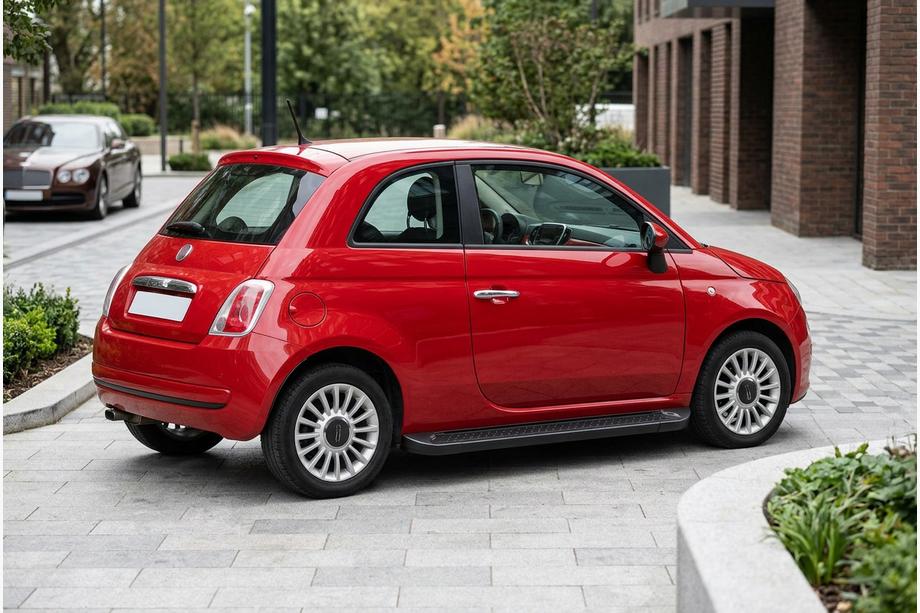 Fiat 500/500L 2013-2022 Trittbretter Allmond Black (2 Stk., Aluminium) Image