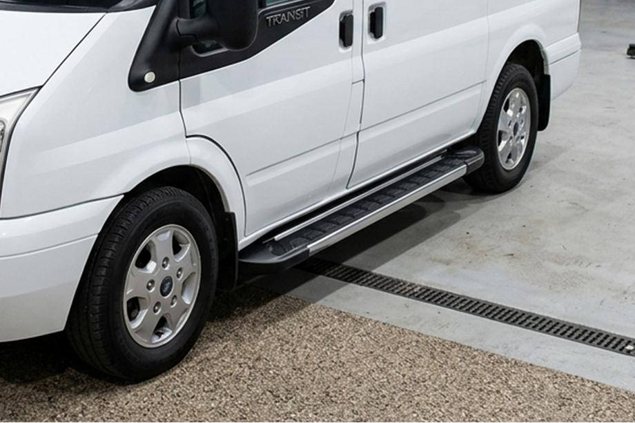 Ford Transit 2000–2014 Seitenschweller RedLine V1 (2 Stk., Aluminium) Image