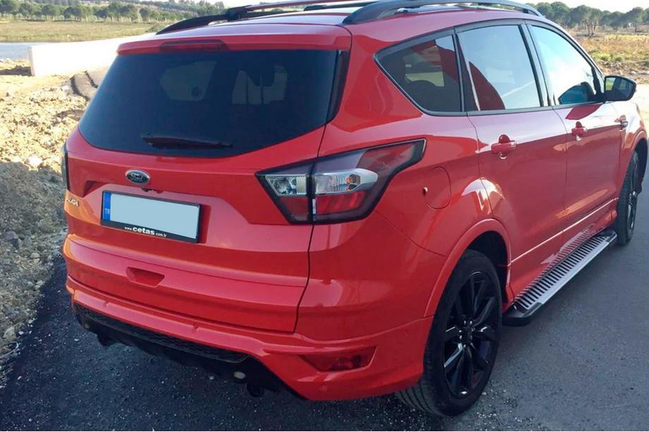 Ford Kuga/Escape 2013-2019 Seitenschweller Line (2 Stk., Aluminium) Mit Zierleisten an den Türen Foto 9