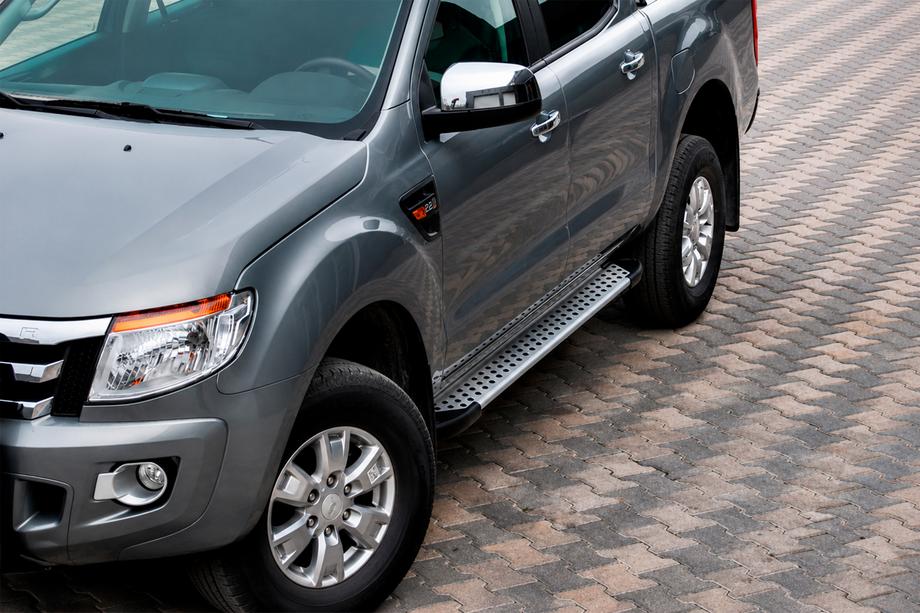 Ford Ranger 2011–2022 Trittbretter Allmond Grey (2 Stk., Alu) Image