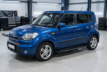Kia Soul I 2008-2013 Seitenschweller RedLine Black (2 Stk., Aluminium) Foto 1