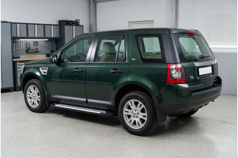 Land Rover Freelander II 2006–2014 Trittbretter Allmond Grey (2 Stk., Aluminium) Image