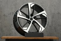 Audi Q7 2015–2026 Geschmiedete OEM-Felgen R21 (4 Stk) Foto 1