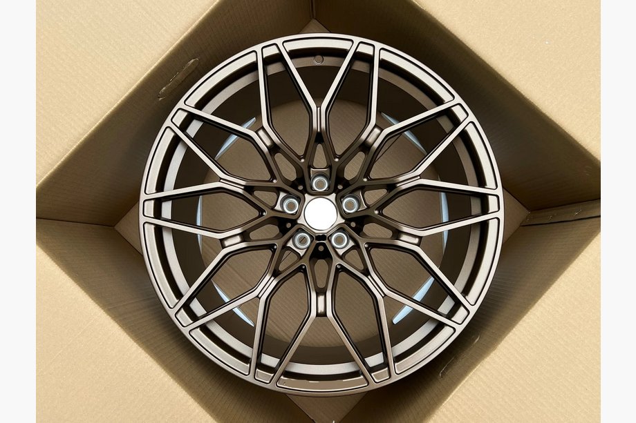 BMW 4 Series G22/23/26 2020- Geschmiedete OEM Felgen R20 R21 (4 Stk) Image