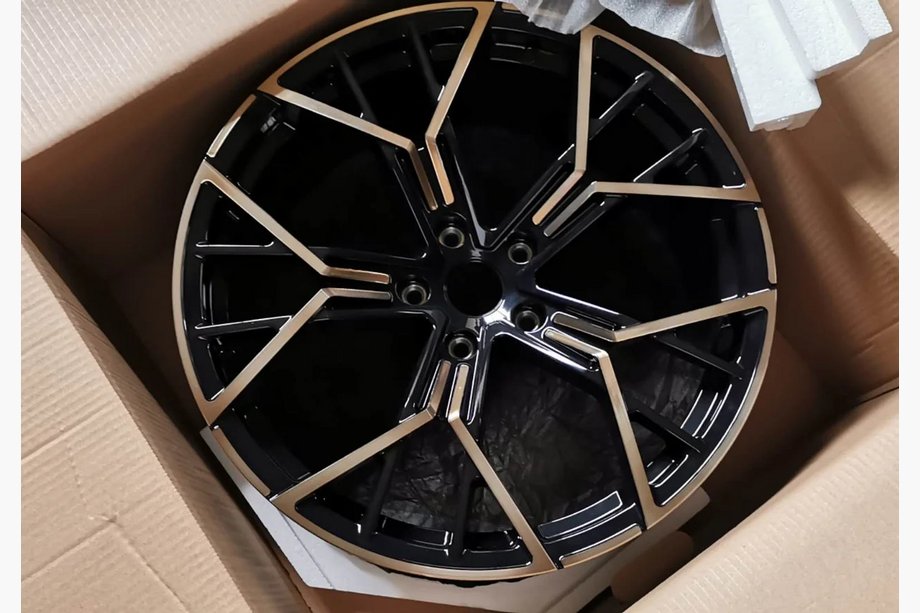 BMW 8 Series G14/G15/G16 2018- Geschmiedete OEM Felgen R20 V1 (4 Stk) Foto 1