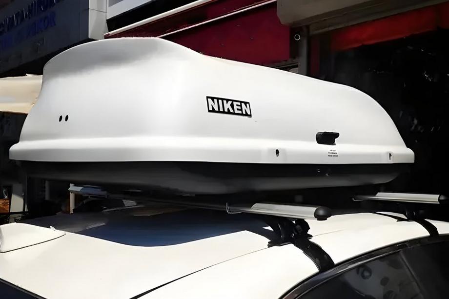 Reduziert! Dachträger für glattes Dach Oluksuz V4 (Chrom, Paar) Image