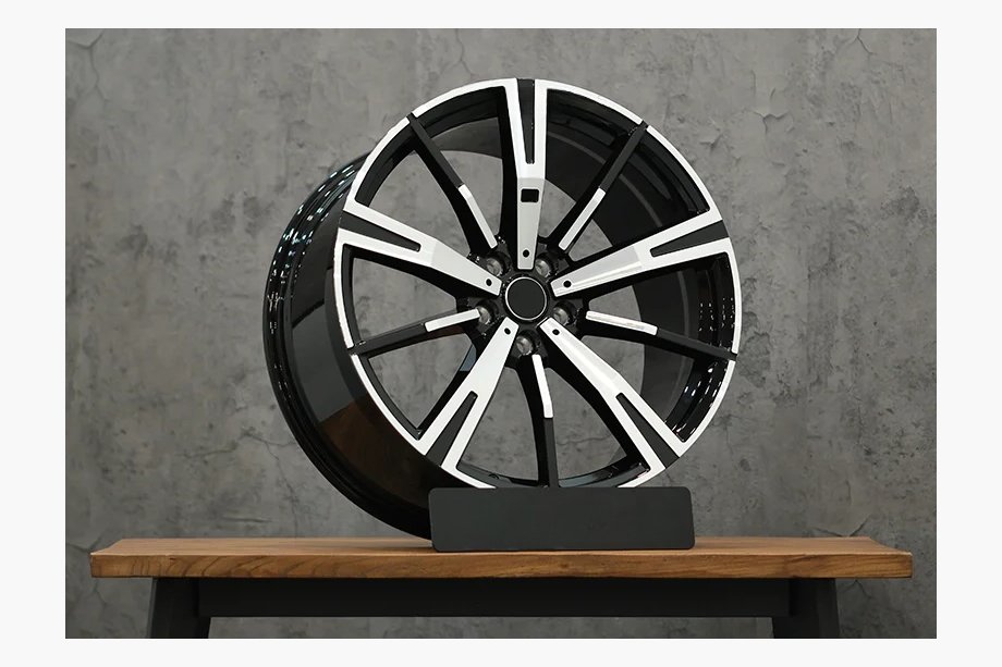 BMW 5/i5 Series G60/G60E/G61 2023- Geschmiedete OEM Felgen R20 (4 Stk) Image