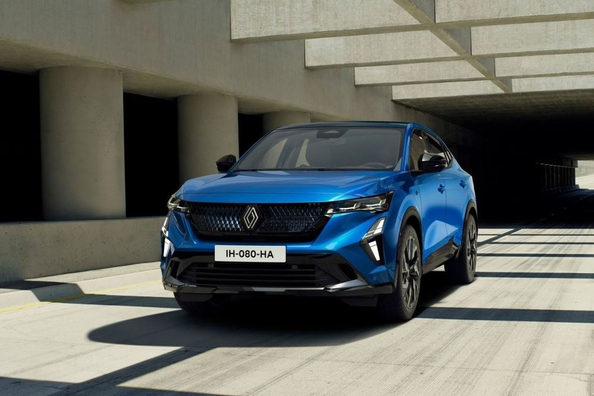 Test des Renault Rafale Crossover