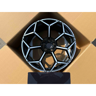 Geschmiedete Felgen OEM R23 V1 (4 Stk) Lamborghini Urus 2018- Foto 2