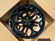 Lamborghini Urus 2018- Geschmiedete OEM R23 V8 Felgen (4 Stk) Foto 1