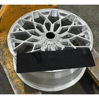 Geschmiedete OEM Felgen R20 R21 V2 (4 Stk) Foto 4