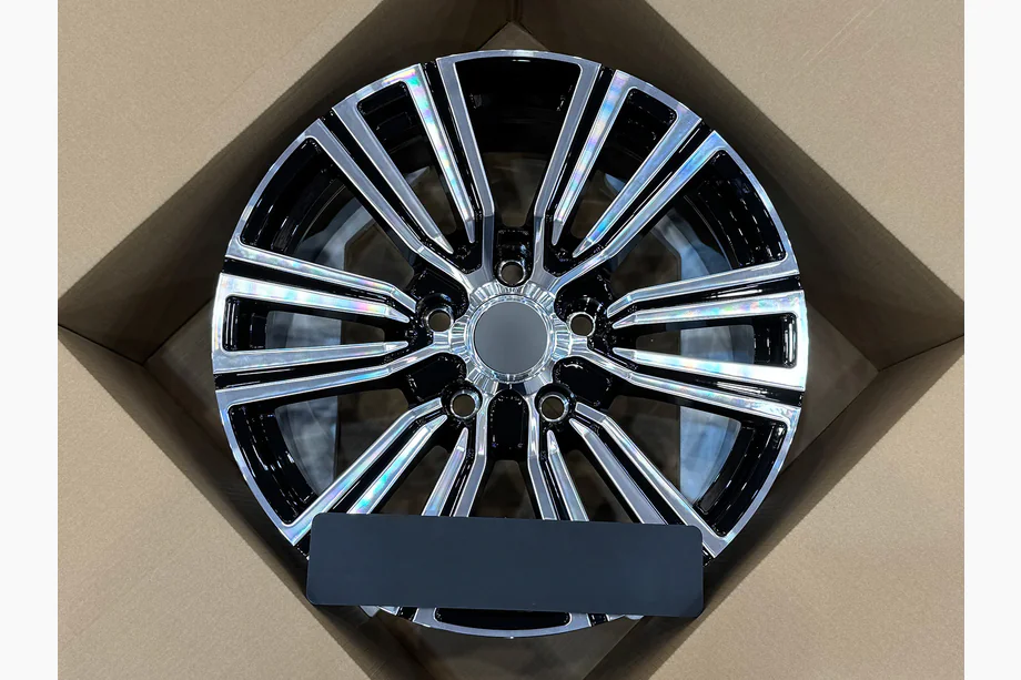 Lexus LX570/450d 2008-2022 Geschmiedete OEM Felgen R20 (4 Stk) Image