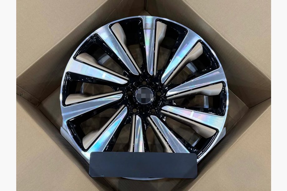 Lexus RX 2022- Geschmiedete OEM-Felgen R21 (4 Stk) Image