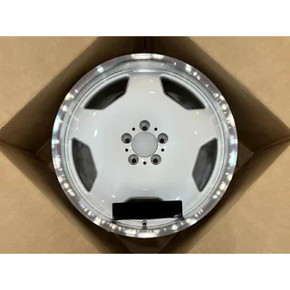 Geschmiedete OEM Felgen R19 (4 Stk) Foto 1