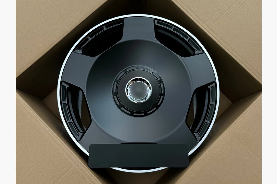 Mercedes GLE W167 2018- Geschmiedete OEM Felgen R22 (4 Stk) Image