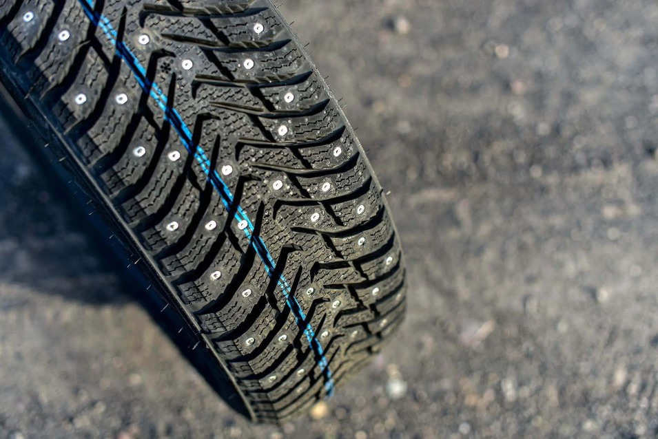 Sind Spikereifen fürs Auto sinnvoll?