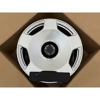 Geschmiedete OEM Felgen R22 V5 (4 Stk) Foto 1