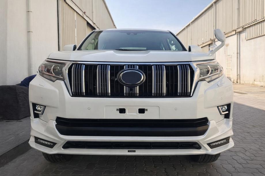 Toyota Land Cruiser Prado 150 2009-2023 Frontstoßstangenlippe TRD (2017-) Schwarz Foto 4