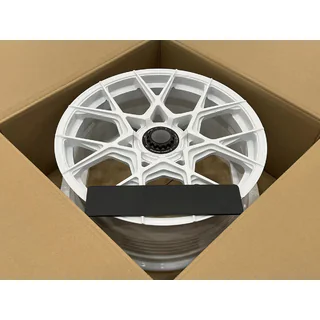 Geschmiedete OEM Felgen R20 V1 (4 Stk) Foto 4
