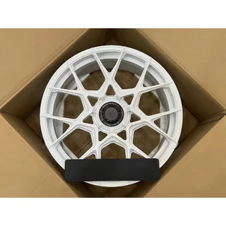 Geschmiedete OEM Felgen R20 V1 (4 Stk) Foto 2