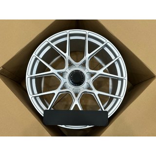Geschmiedete OEM Felgen R19 (4 Stk) Foto 2