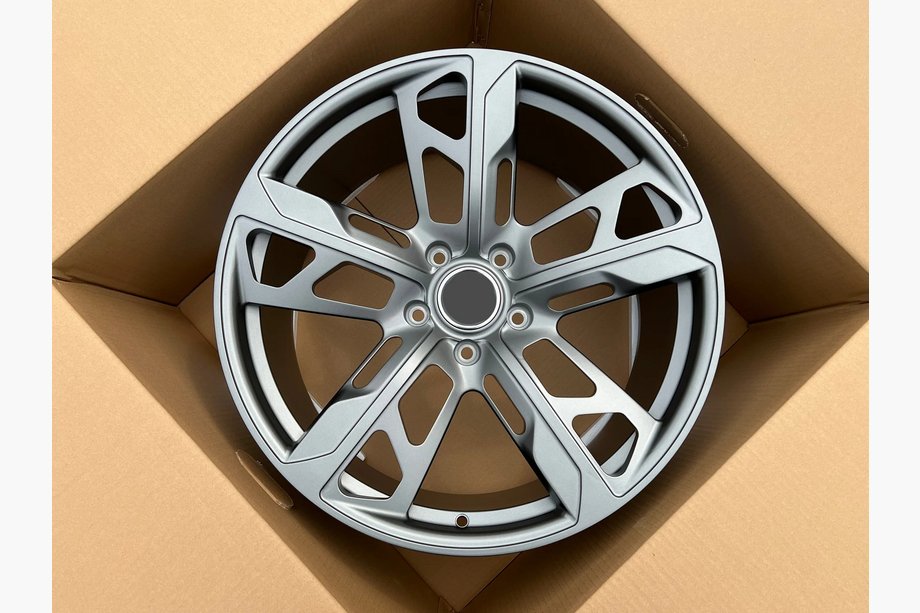 Porsche Taycan 2019- Geschmiedete OEM Felgen R21 V1 (4 Stk) Image