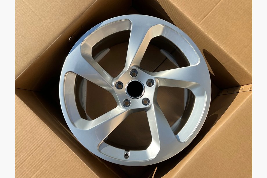 Porsche 911 (992) 2018– Geschmiedete OEM Felgen R20 R21 V11 (4 Stk) Image