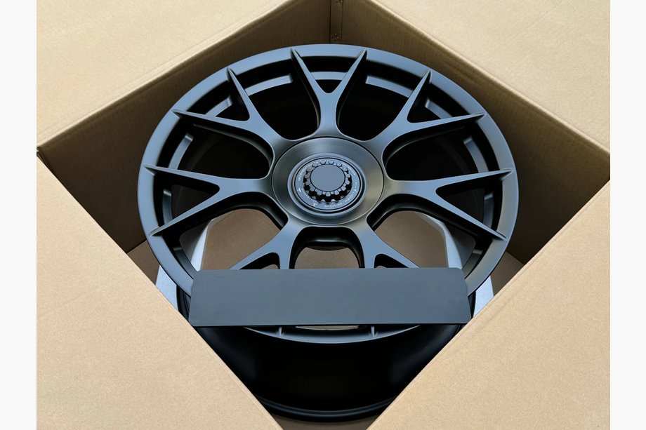 Porsche 911 (991) 2011–2019 Geschmiedete OEM Felgen R20 V1 (4 Stk) Foto 2
