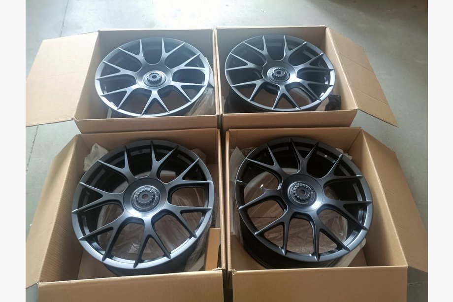 Porsche 911 (991) 2011–2019 Geschmiedete OEM Felgen R20 V1 (4 Stk) Foto 4