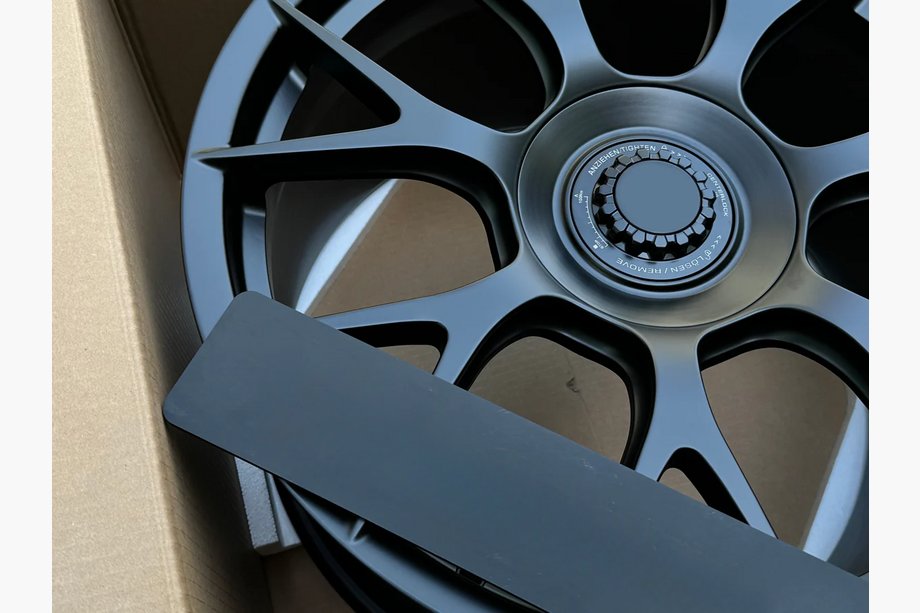 Porsche 911 (991) 2011–2019 Geschmiedete OEM Felgen R20 V1 (4 Stk) Foto 5