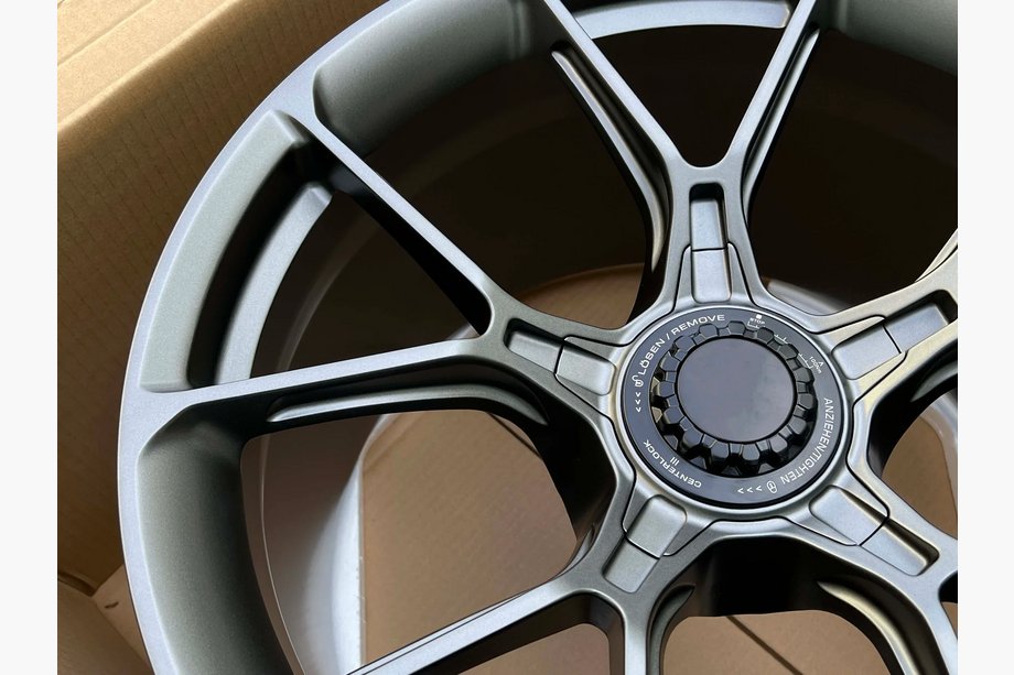 Porsche 911 (992) 2018– Geschmiedete OEM Felgen R20 R21 V19 (4 Stk) Foto 4