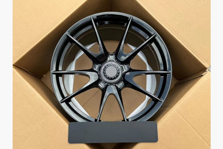 Porsche 911 (997) 2004–2012 Geschmiedete OEM Felgen R19 V1 (4 Stk) Foto 1