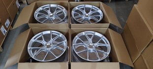 Porsche 911 (992) 2018– Geschmiedete OEM Felgen R20 R21 V26 (4 Stk) Foto 6