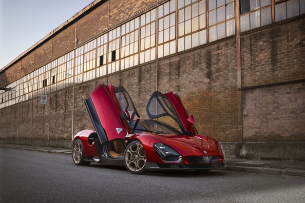 Test des Alfa Romeo 33 Stradale 2023