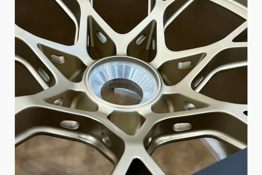 Porsche 911 (992) 2018– Geschmiedete OEM Felgen R20 R21 V32 (4 Stk) Foto 10