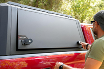Ford Ranger 2011–2022 Laderaumabdeckung Omcap V2 Foto 3