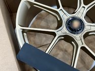 Porsche Cayenne 2018- Geschmiedete OEM Felgen R22 V9 (4 Stk) Foto 8