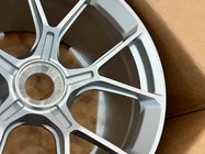 Porsche 911 (992) 2018– Geschmiedete OEM Felgen R20 (4 Stk) Foto 10