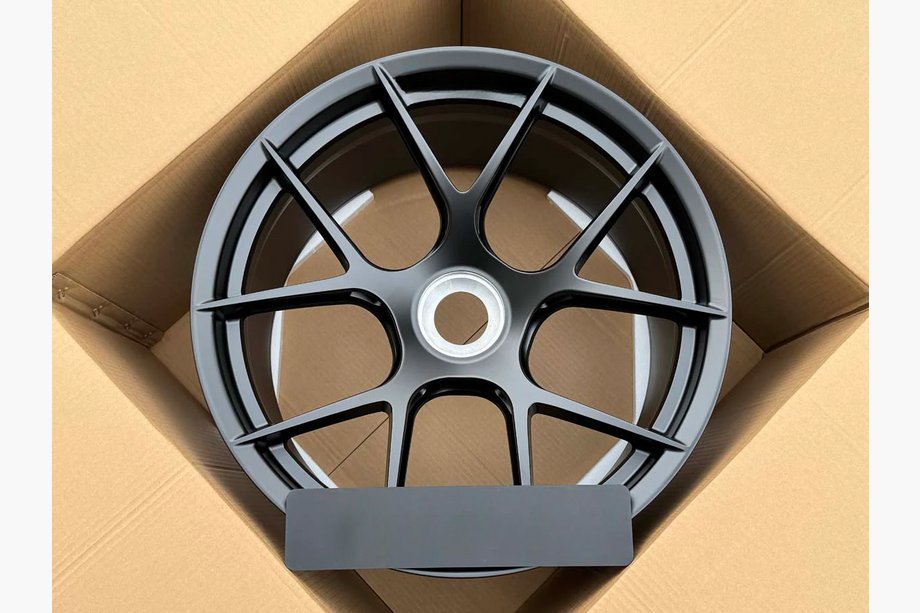 Porsche 911 (992) 2018– Geschmiedete OEM Felgen R20 R21 V43 (4 Stk) Image